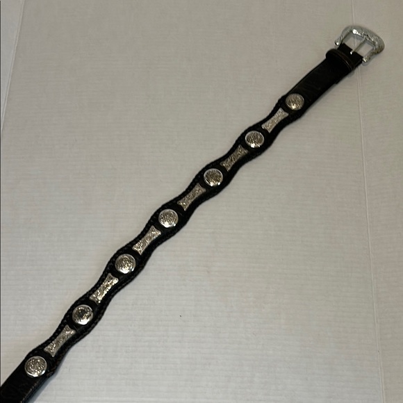 Vintage Tony Lama Black Leather Belt with Silver Accents Size 30, 1 1/2” wide - Picture 5 of 15
